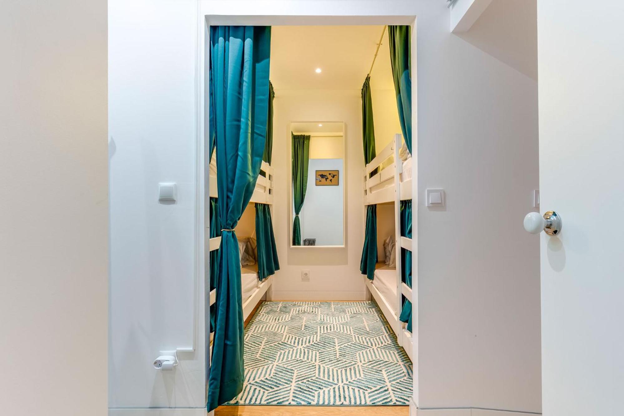 Cozy Nest Hostel 포르투 외부 사진